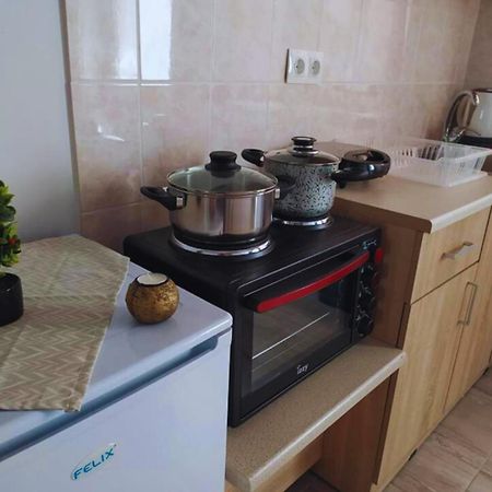 Christos Family Apartments Β Corfu  Екстериор снимка