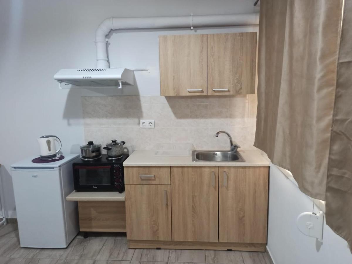 Christos Family Apartments Β Corfu  Екстериор снимка