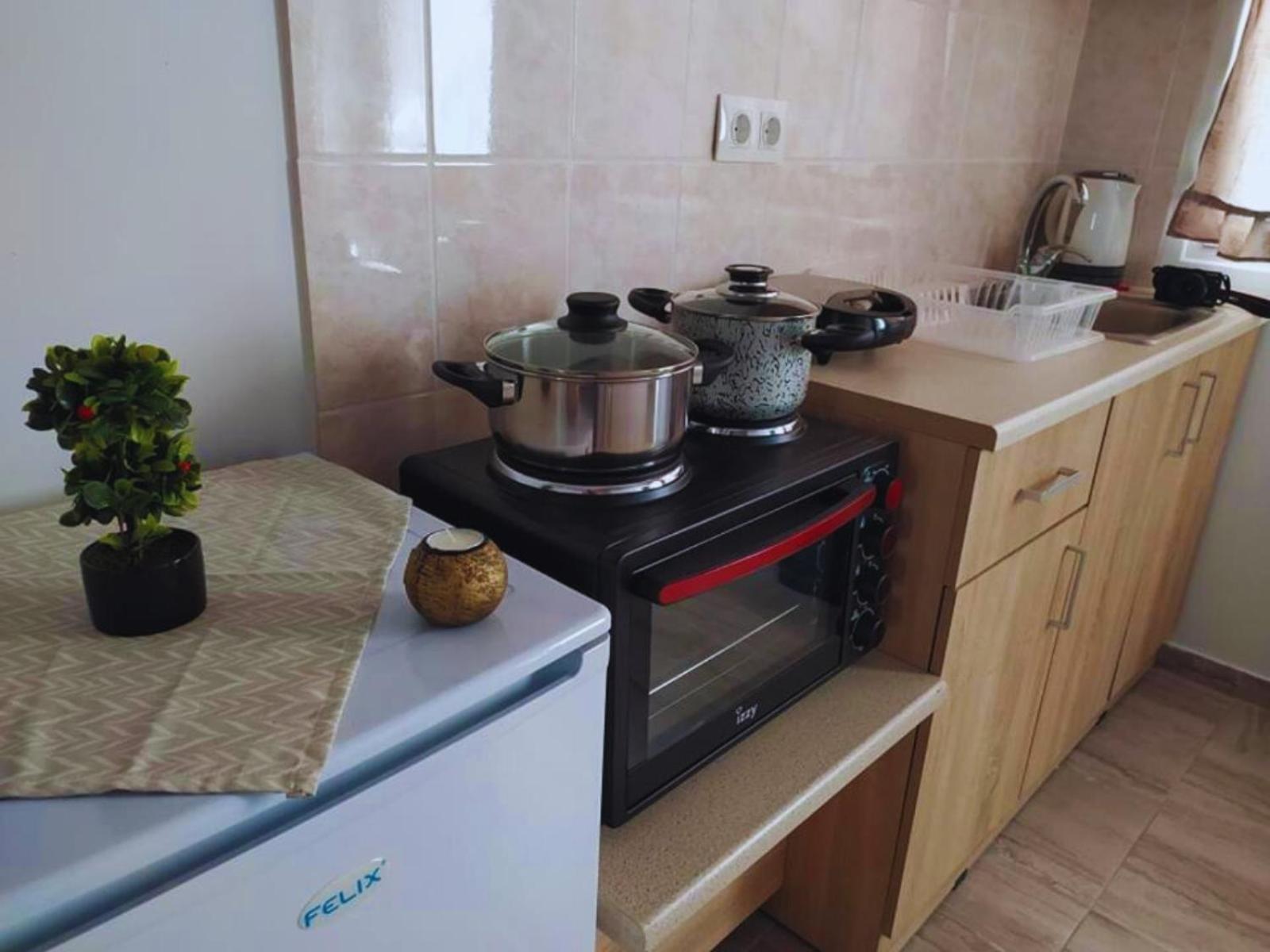 Christos Family Apartments Β Corfu  Екстериор снимка